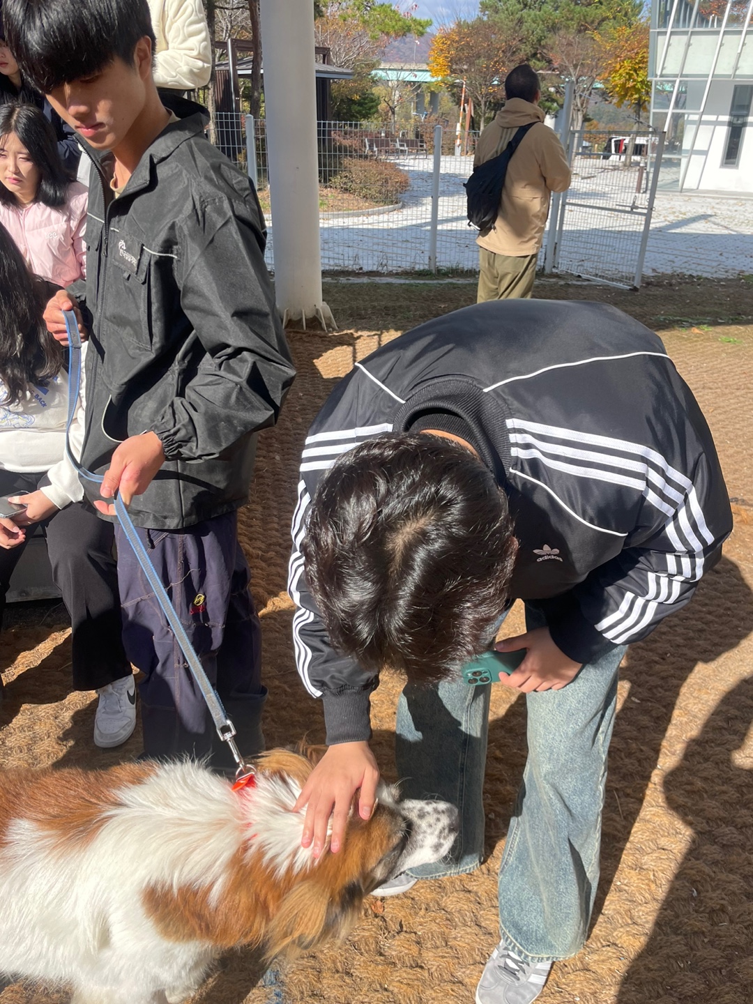 KakaoTalk_20241125_095023471_03.jpg