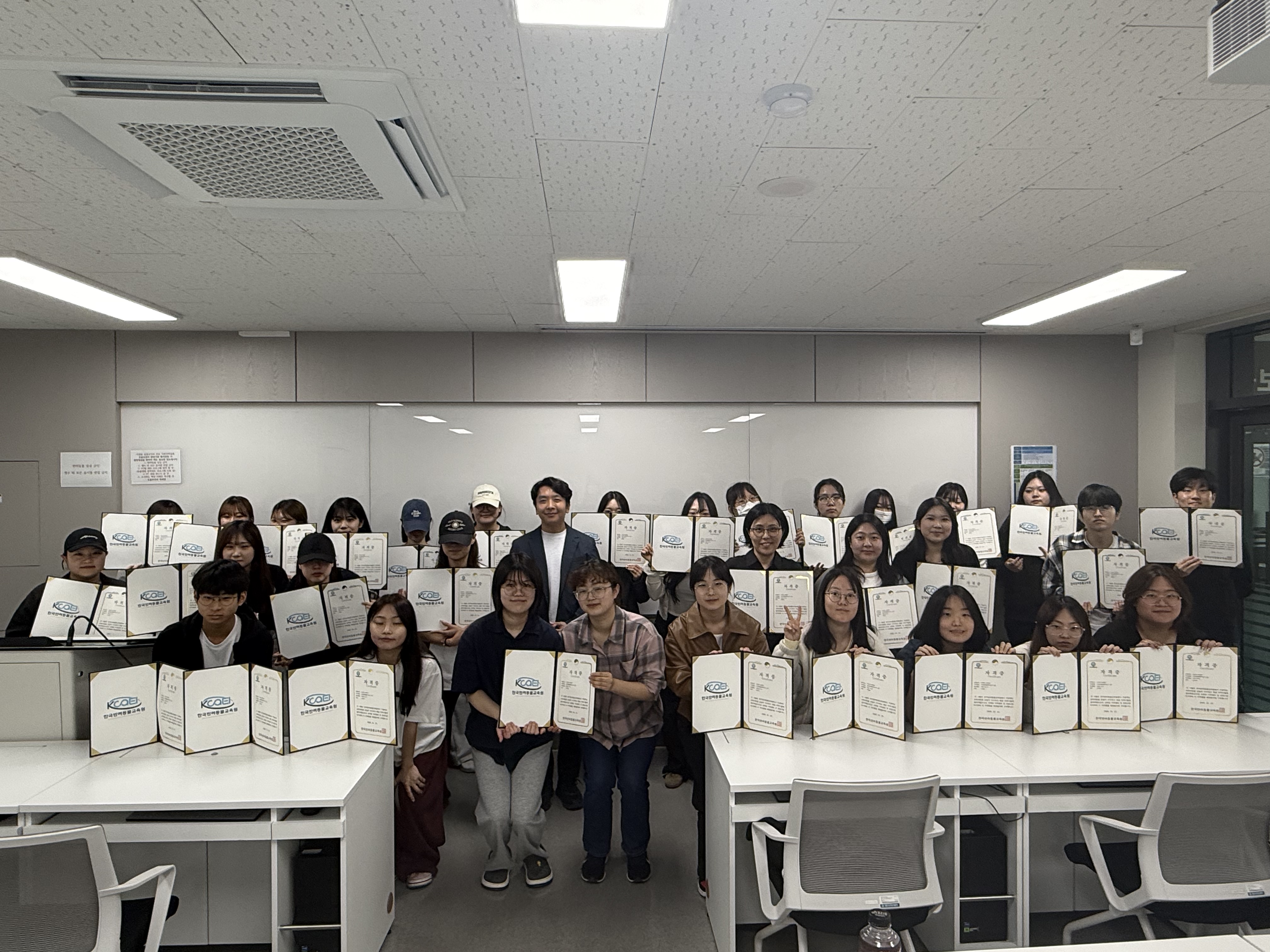 KakaoTalk_20260428_175618459.jpg